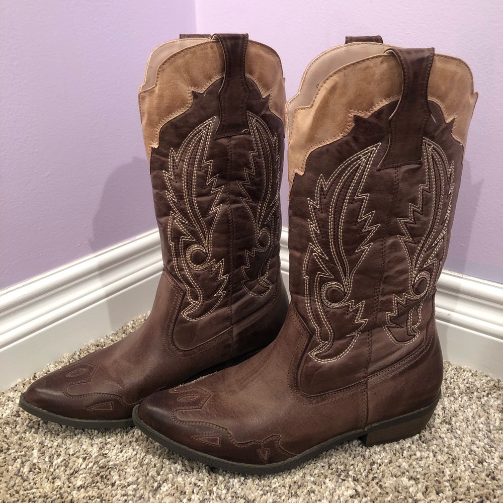 Coconuts by Matisse Cowboy boots